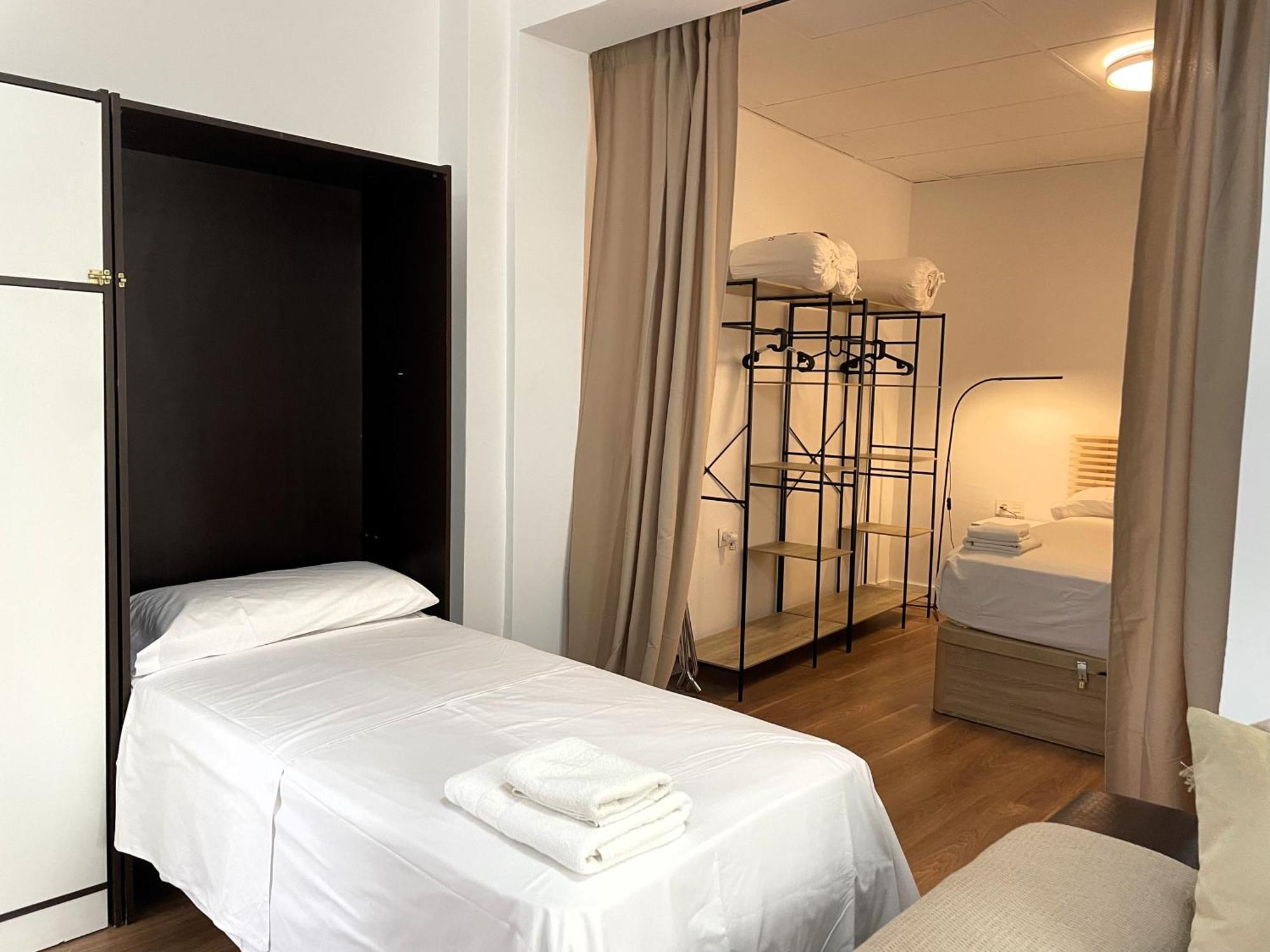 Apartamento Calma Carihuela Beach - 10 Metros De La Playa Торремолинос Экстерьер фото